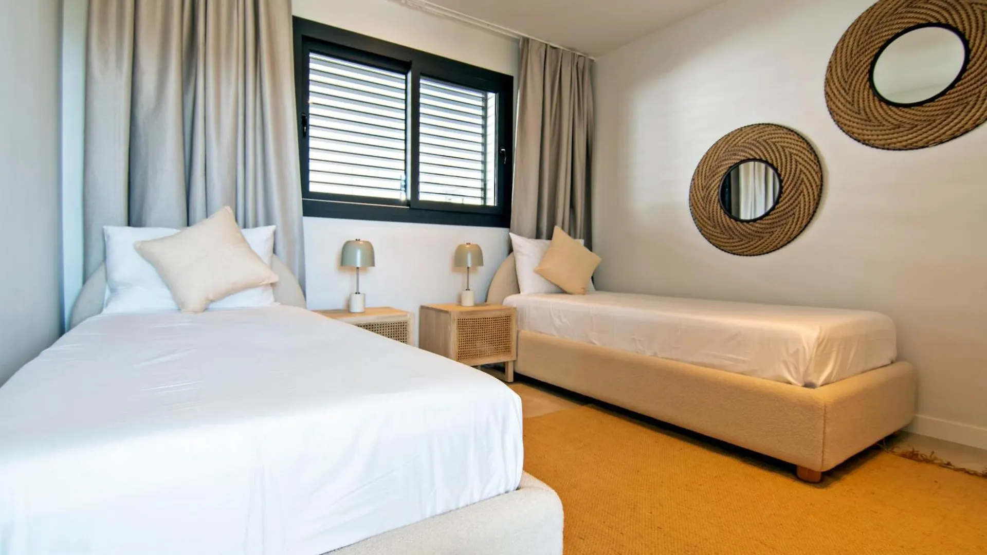 Mara'S Apartments Higueron West - Beach And Sport - Terrace With Afternoon Sun Fuengirola