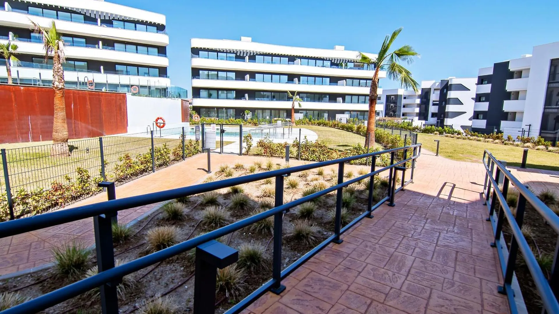 Mara'S Apartments Higueron West - Beach And Sport - Terrace With Afternoon Sun Fuengirola 0*,  Spanyolország