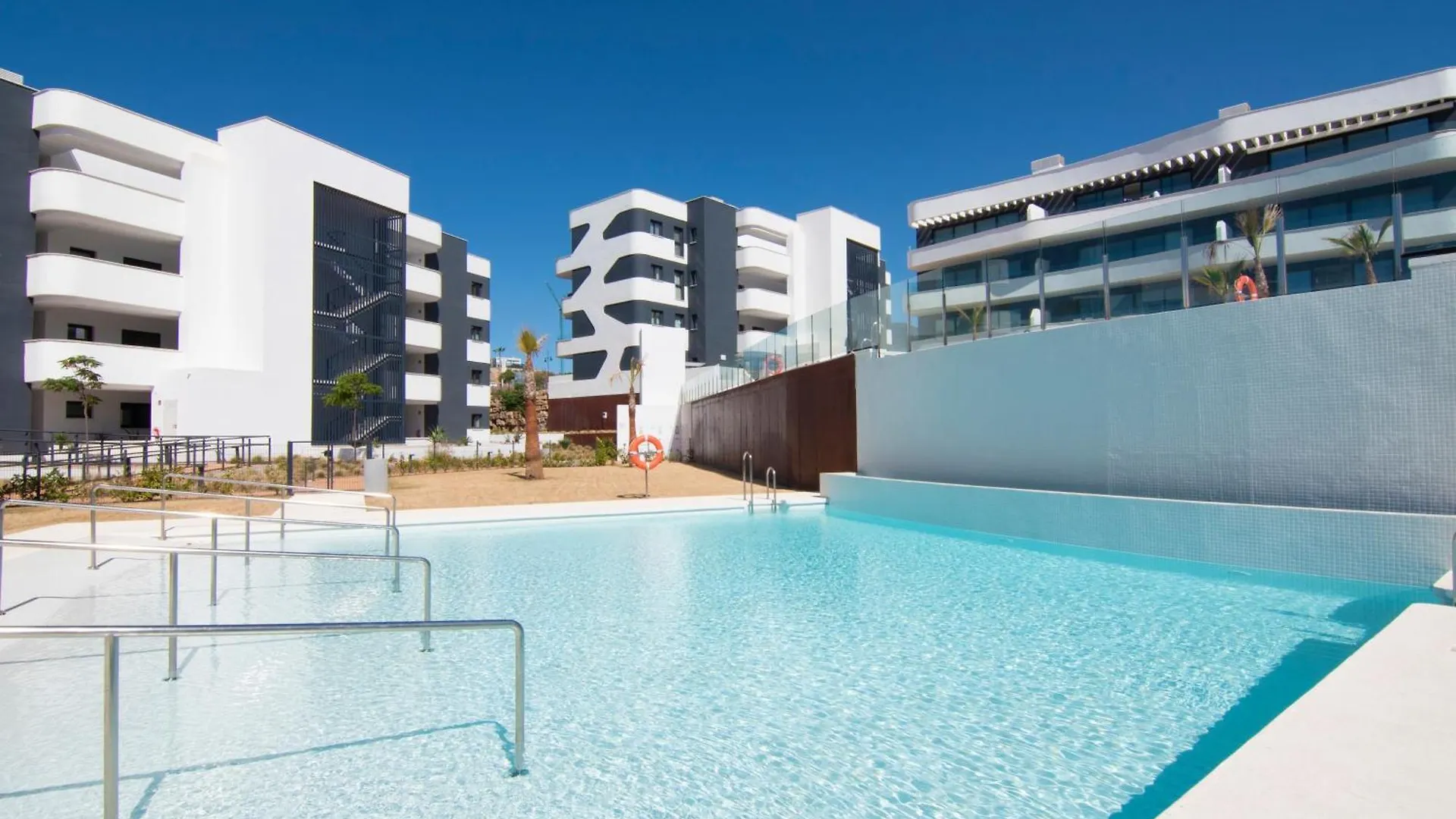 Mara'S Apartments Higueron West - Beach And Sport - Terrace With Afternoon Sun Fuengirola
